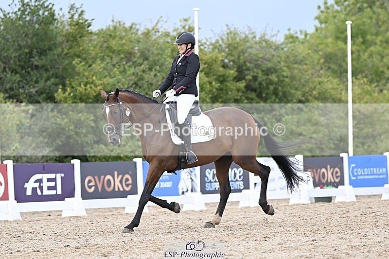 250907-163703-10698 - 111-Kerry.BevanKardashian