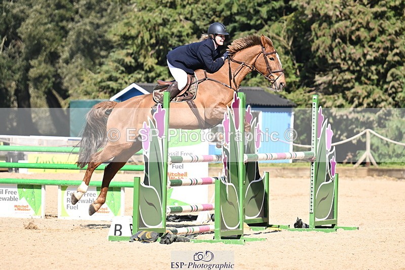 260321A-135057-00856 - 5 Newcomers 1m 10