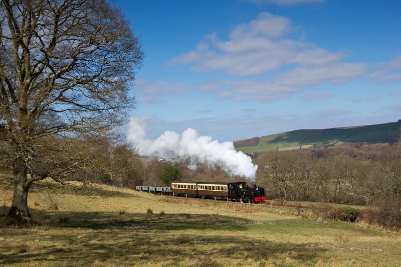 Heading up the valley - Trains of Thought