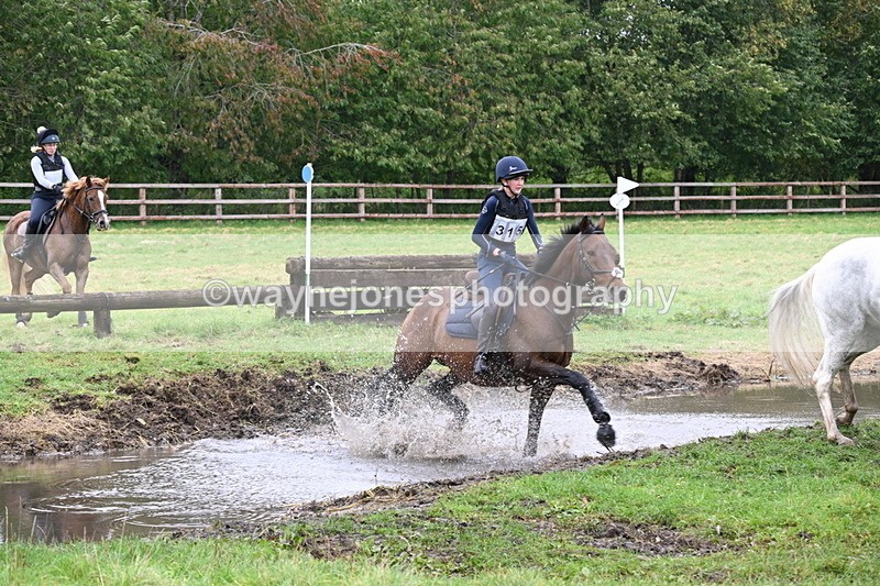 WJ6_8197 - Time at Photographer 13:49 to 14:15