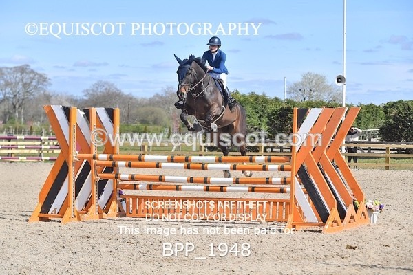 BPP_1948 - CLASS 20 SUN RHS Foxhunter Championship Qualifier