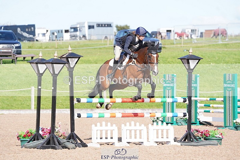 241005A-143542-04981 - SAT Cls 11 Snr Newc & 1.10m Open