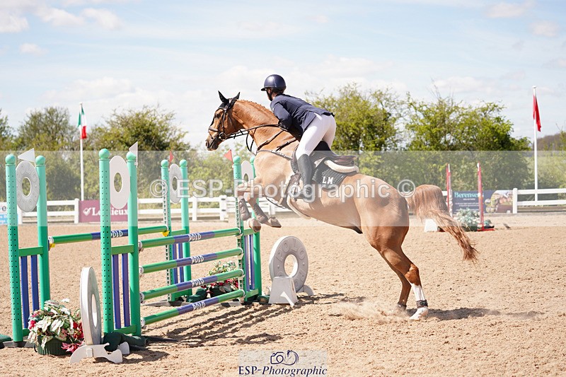 240418A-131745-03128 - Cls 37, Amateur 1.05m