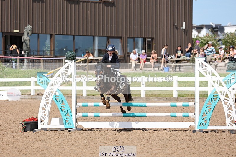 240629A-161205-07938 - Cls 13 Stepping Stones 128cm + 138cm