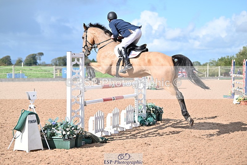 231014A-124349-04646 - Cls 19 1.15m Members Cup