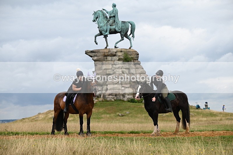 DSC_5225 - Time at Statue 11:46 to 12:16