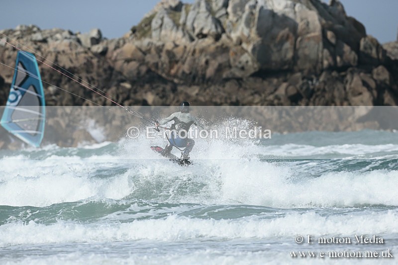 KS 020413-228 - Kite Surfing