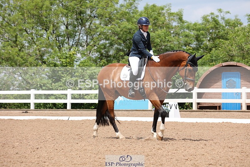 240621A-123023-00757 - Cls 12 BD Music Medium