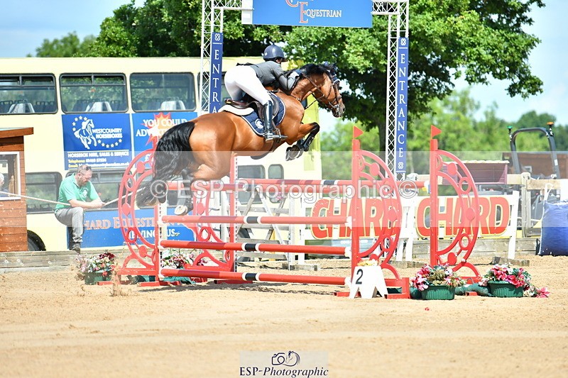 230720A-111135-02098 - Cls 5, 2 Star Medium 1.35m