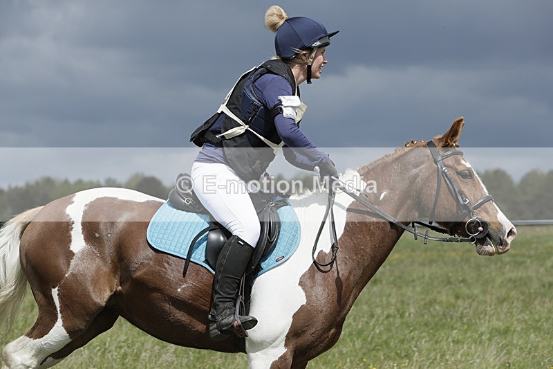 BVHT 140517  NXC -256 - Class 2 XC Novice 14/05/17