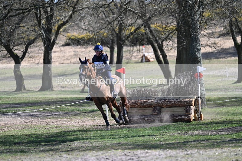 WJ7_0969 - XC Time 13:22 to 13:28