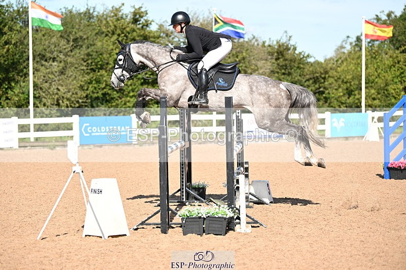 240914A-110609-06533 - Cls 21-S Snr Discovery and 1m Open