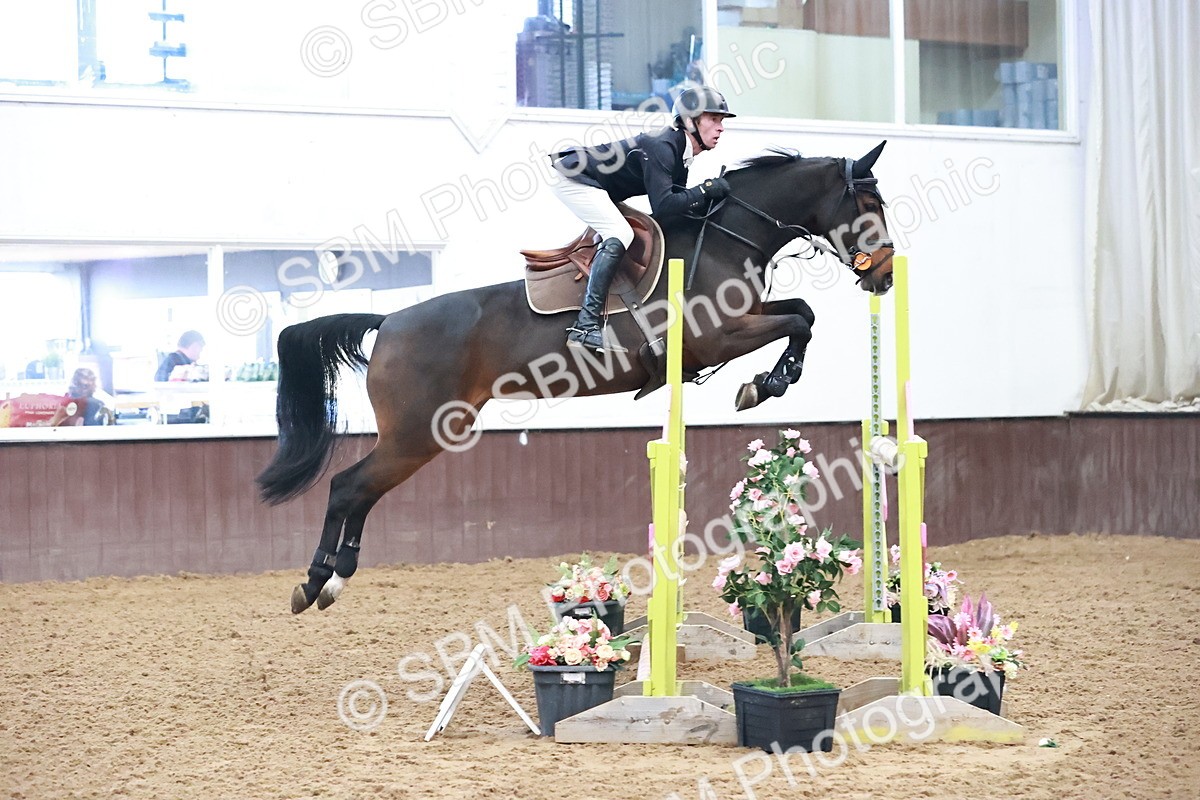 SBM_002886 - Class 11 - Senior Foxhunter 1.20m