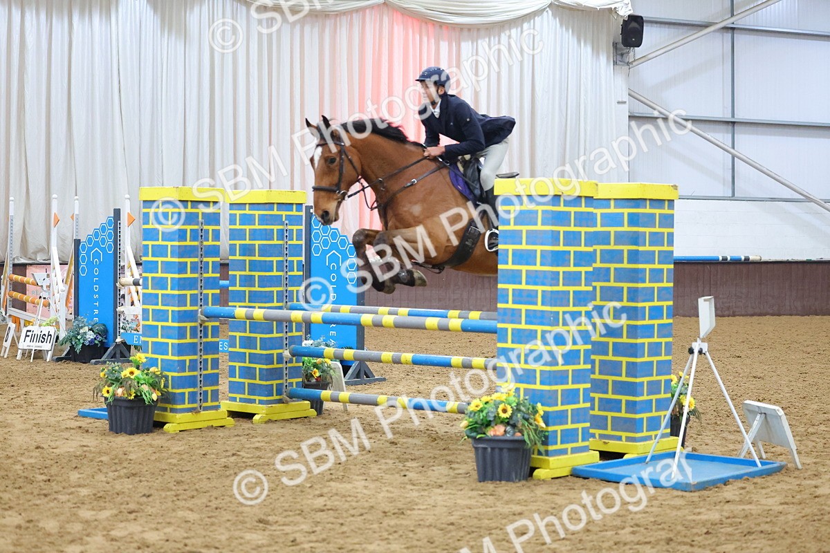 SBM_008513 - Class 21 - Nupafeed Supplements Senior Discovery/ 1m Open - First Round (1.00m)