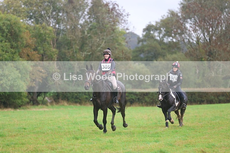 3E7A1588 - Class 3: 70cm Pairs: Half Roll Top