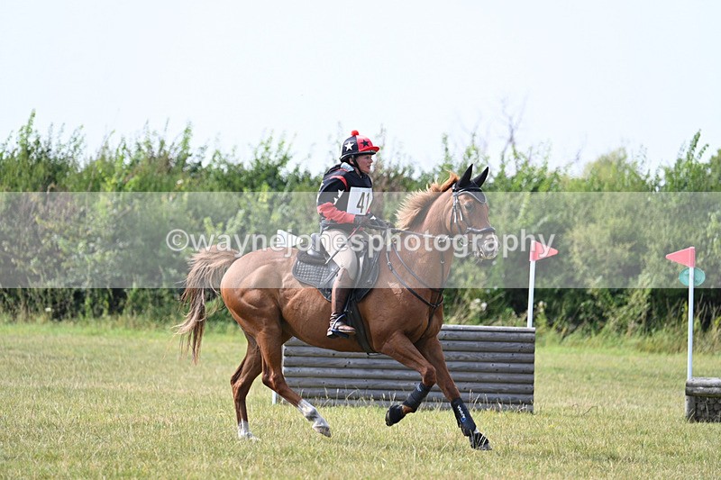 WJ7_7581 - 60cm XC Time 13:54 to 14:20