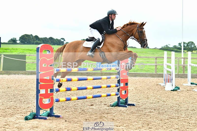 230805A-121723-00384 - Cls 3 Snr Foxhunter & 1.20m Open