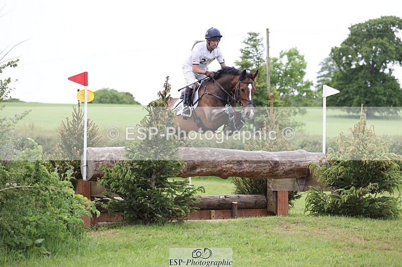 240525-154055-17095 - 222-KILCANNON_SENSATION-Harry_Meade
