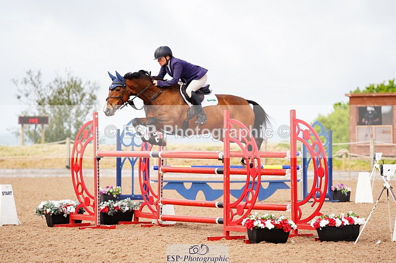 240526A-095754-07247 - Cls 25 National 1.30m Open