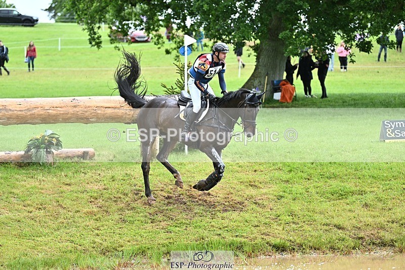 240526-145147-24221 - 514-CROSSBORDER_RADAR_LOVE-Raf_Kooremans