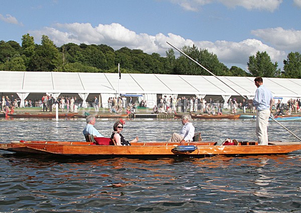 100703-2 PUNT IMG_2485 - HENLEY ROYAL REGATTA 2010