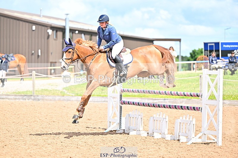 240608A-111927-02136 - Cls 3 Snr 1.05m Open