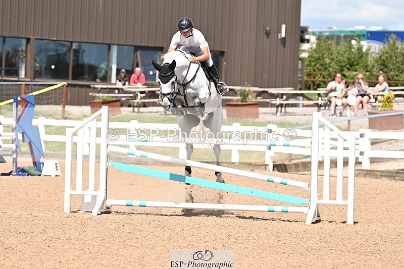 250709-151741-01109 - Cls 6 Snr Fox & 1.20m