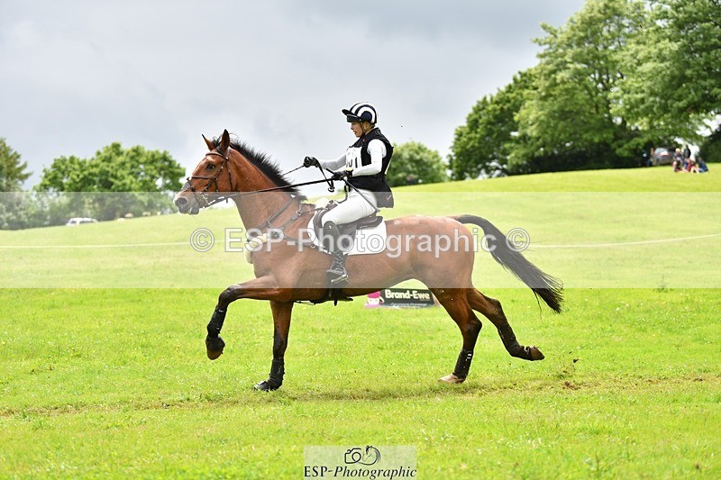 240526-141948-23469 - 501-BRUNO_FG-Edie_Campbell