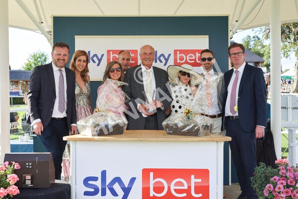 yr19082022r7-82 - Race 7 5.20pm Sky Bet Mile Stakes