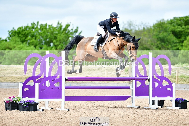 240523A-112212-01054 - Cls 11 Discovery and 1m Open