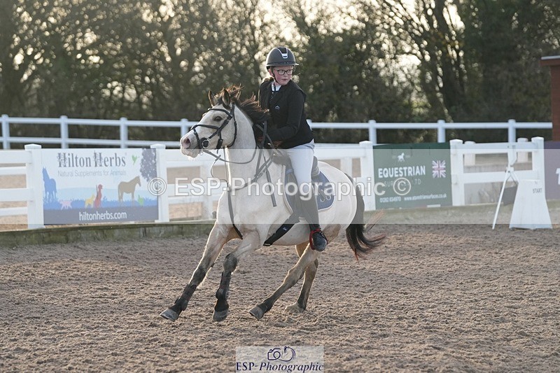 251130-145426-02361 - Cls 32+33 Springboard and Winter's