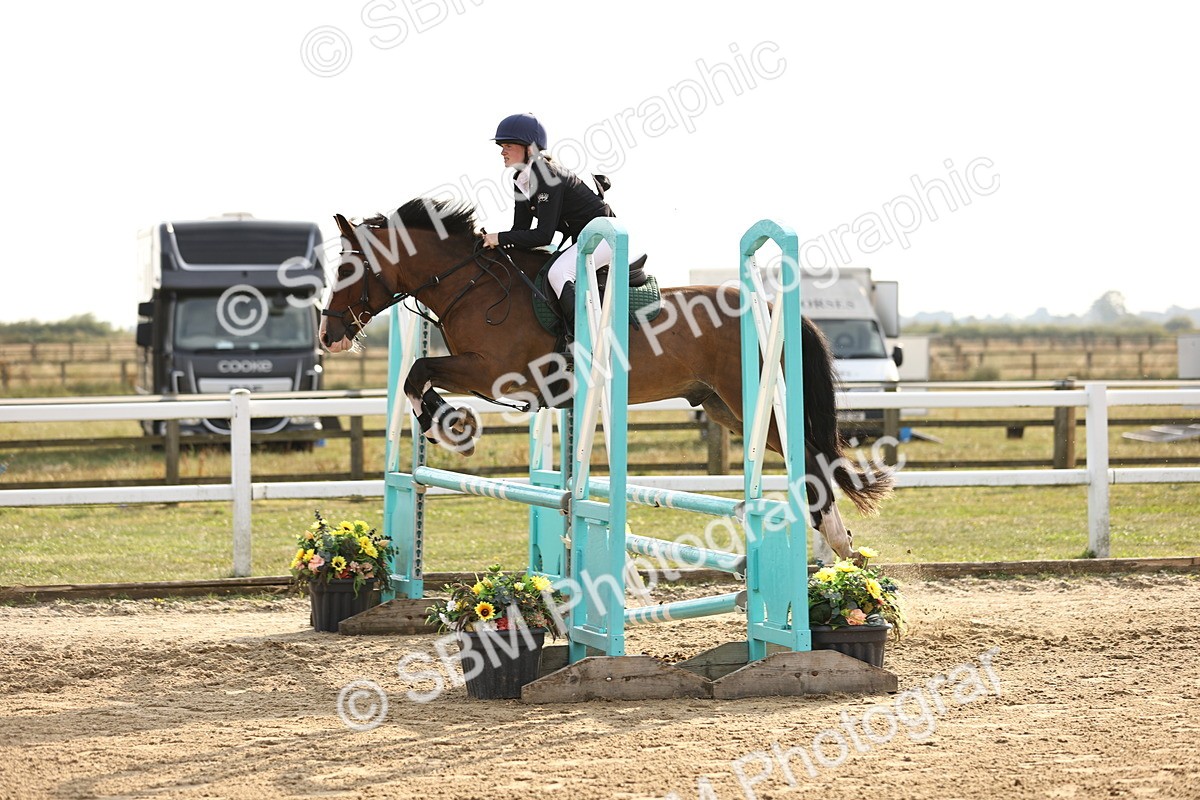 SBM_03907