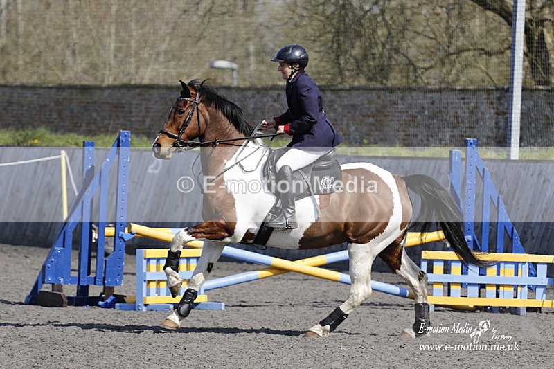 _EST1078 - Bourne Valley Riding Club Winter Showjumping 27/03/22