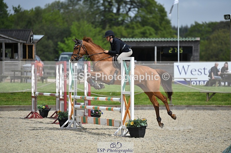 230514-105848-10300 - Cls 33b Snr 1.00m Open Final