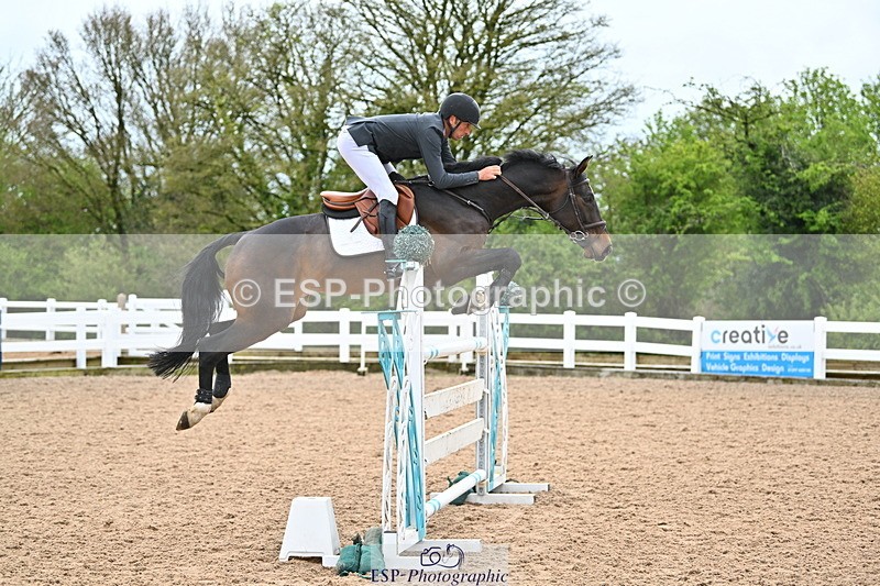 240501A-143340-01077 - Cls 8 Snr Foxhunter and 1.20m Open