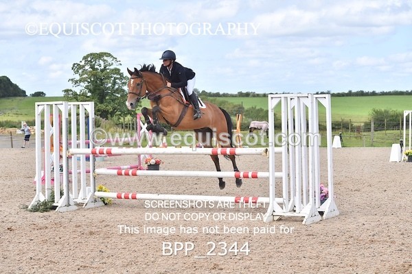 BPP_2344 - CLASS 17 SUN Senior Newcomers/ 1.10m Open