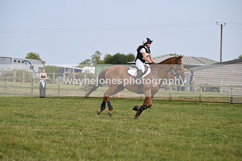 WJ6_2933 - 80cm XC Time 15:26 to 15:43