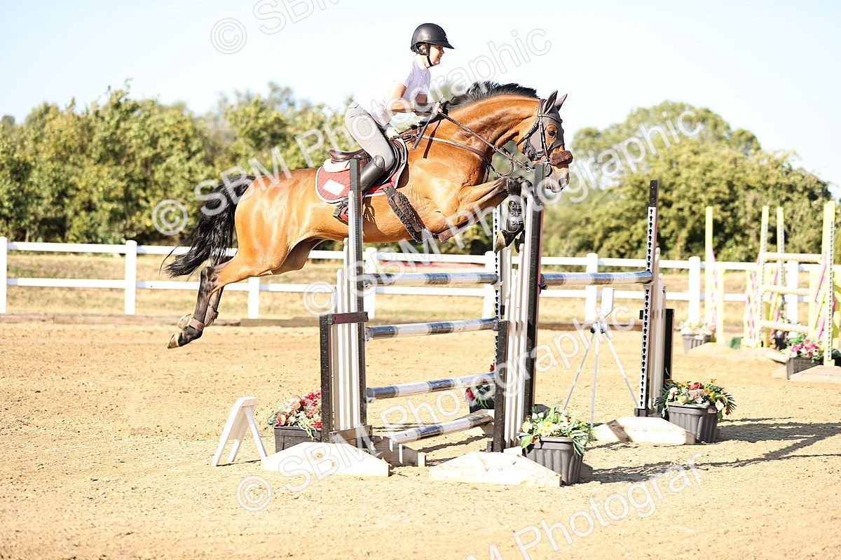 SBM_015919 - Class 18 - Senior 1.35m Open