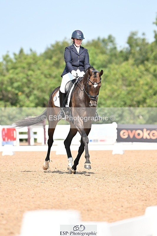 250816-124357-04321 - 100-Deborah.NewmanSoraya.IV