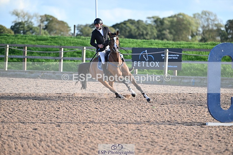 231014A-182143-06389 - Cls 21 National 1.30 & 1.40m Open