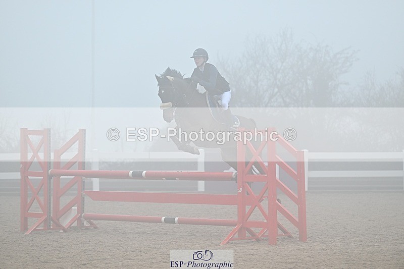 250208-124331-00644 - Cls 9 Pony Newcomers and 1m