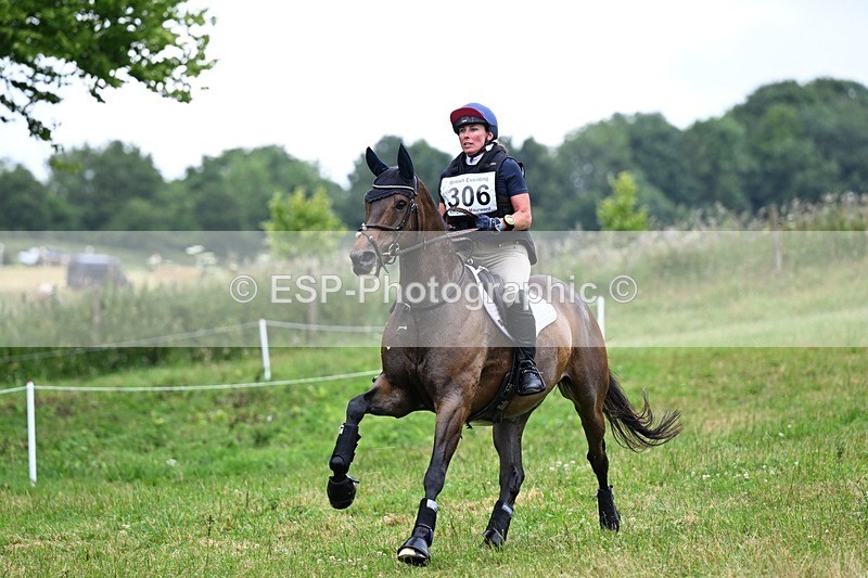 240630X-112133-6549 - 306-Samantha_Lewis-KNOCKRIGG_BRONCO