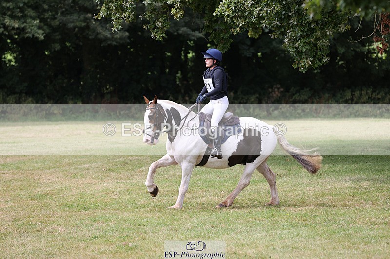 240825X-131215-33699 - 70cm XC 12.00 to End