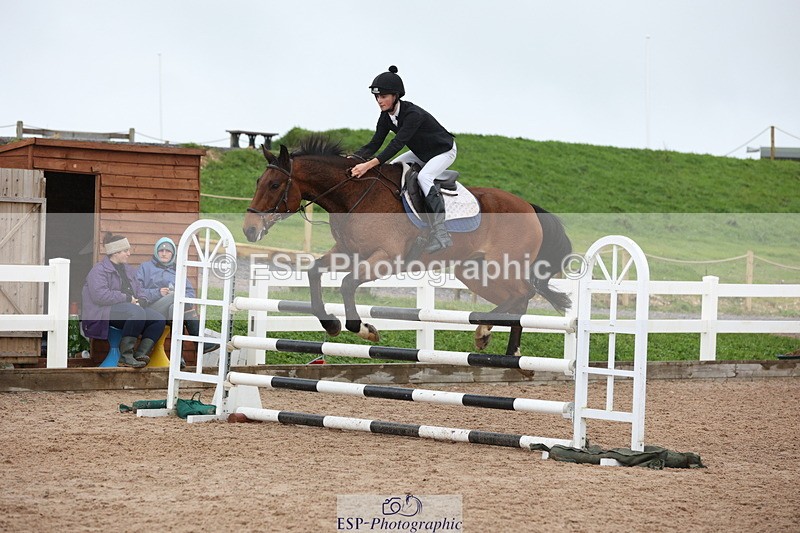 231112A-124719-04183 - Cls 19 Snr 1.05m Open