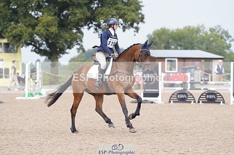 240831A-115300-01340 - 119-Torie.Sleep-CLEVER