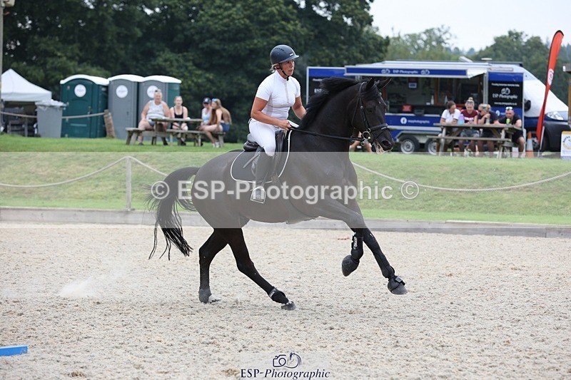 230908-172428-03284 - Cls 9 Snr Newcomers & 1.10m Open