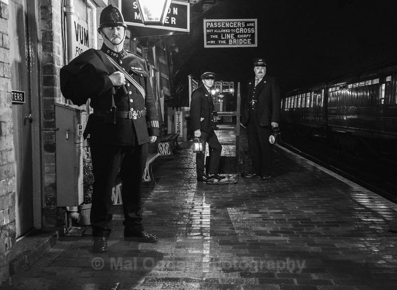 Evening All - Black & White/Monochrome