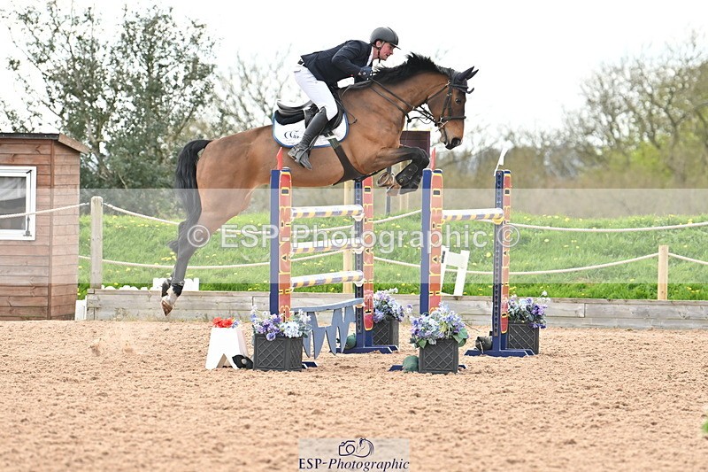 240418A-153152-04737 - Cls 9, 2 Star Big Tour 1.40m