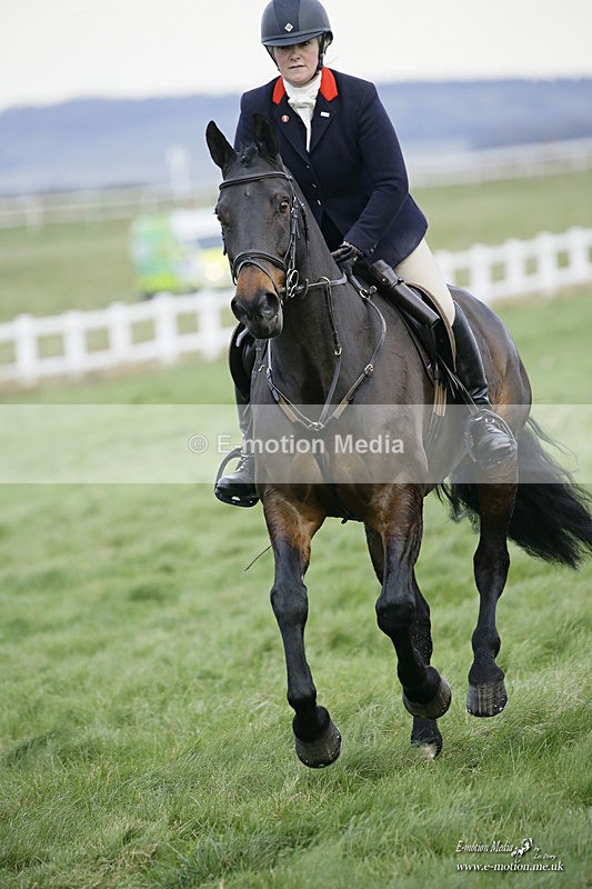 PtP 281121 0459 - Hursley Hambledon Point-to-Point Larkhill 28/11/21