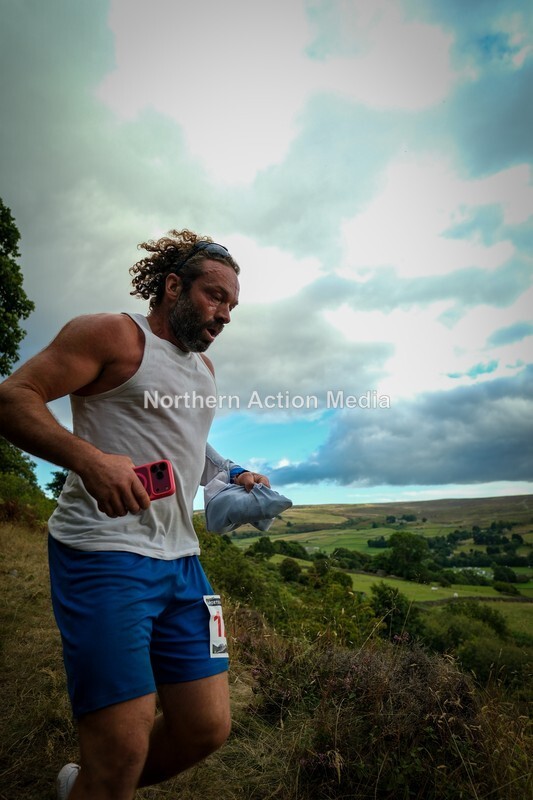 DSCF5493 - Reeth Fell race seniors